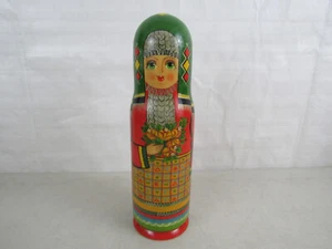 Muñeca rusa matrioshka de madera pintada a mano vino/portabotellas de vodka-13" de alto - Imagen 1 de 10