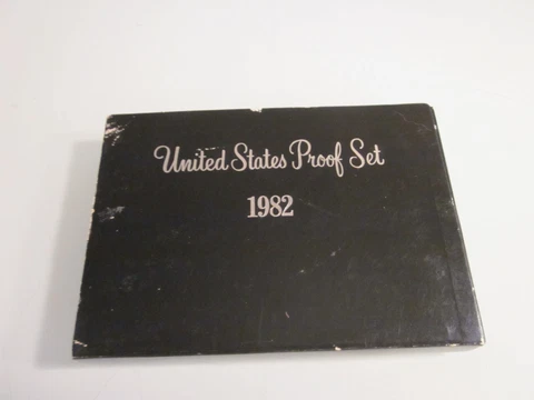 1982 UNITED STATES  U S MINT PROOF COIN SET OGP Cover