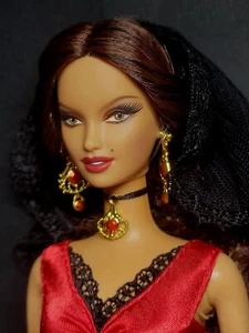 MATTEL BARBIE SPAIN DOLLS OF THE WORLD CLOTHES A80 - Picture 1 of 16