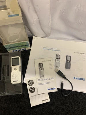 Philips LFH0615 digital dictaphone/voice recorder-white-cable and instructions - Image 1 of 4