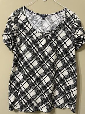 Tommy Hilfiger, Top Informal Negro Blanco Talla IX  Foto 1 de 4