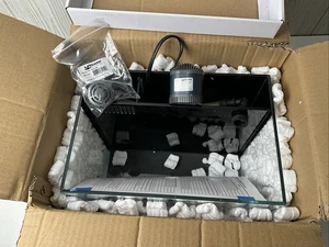 Lifegard Aquatics 4.1 Gallon 45 Degree Low Iron Crystal Aquarium BUILT IN FILTER - Picture 1 of 12