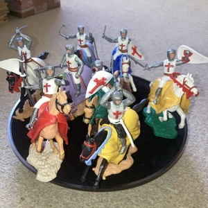 Vintage Timpo Mounted Medieval English Crusader Knights X 8 - Picture 1 of 12