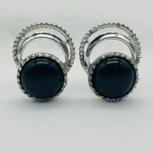 Pendientes de clip redondos de piedra negra tono plata de colección firmados Sarah Coventry - Imagen 1 de 5