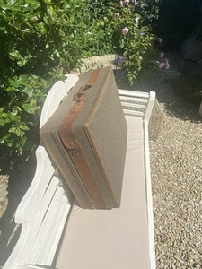 Hartmann vintage style tweed and leather suitcase - Picture 1 of 6