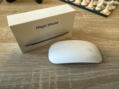 Apple Magic Mouse 2 A1657 MK2E3Z/A Weiß Bluetooth Multitouch Maus - Bild 1 von 2
