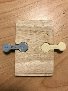 8x Holzschiene für Plantoys Verbinder Adapter Spielzeug Eisenbahn Holzschien - Bild 1 von 1