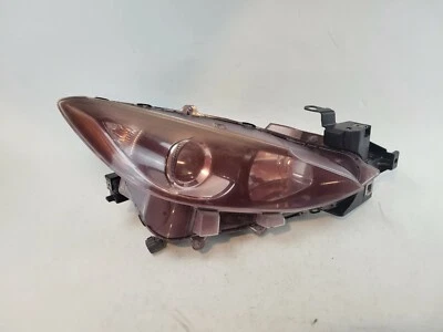 2014 2015 2016 MAZDA 3 FRONT RIGHT PASSENGER SIDE RED HEADLIGHT  Foto 1 de 4