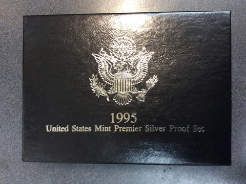 1995-S U.S. Mint PREMIER SILVER PROOF SET 5 Coins & 3 are 90% W/Box/COA Cover