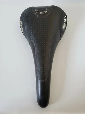 SELLE ITALIA GENUINE GEL ROAD BIKE MADE IN ITALY TITANIUM RAILS  🇮🇹 Rare Sharp - Image 1 of 4