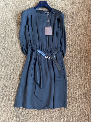 LOUIS VUITTON（LV） Abito mantello da donna Louis Vuitton nuovo con etichette $2900 RTW cintura nera taglia 34