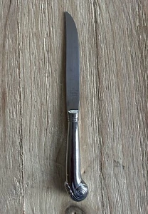Coltello da bistecca Kirk Stieff WILLIAMSBURG ROYAL SHELL 18/10 Giappone inox 9" - Foto 1 di 3