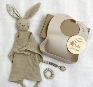 Junge und Mädchen Baby Geschenk , 5 in 1 Set , Bio-Baumwolle - Bild 1 von 3