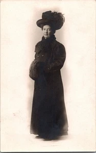 RPPC POSTCARD Woman Big Fancy Hats Studio Portrait Muff Fur Ki11 - Picture 1 of 2