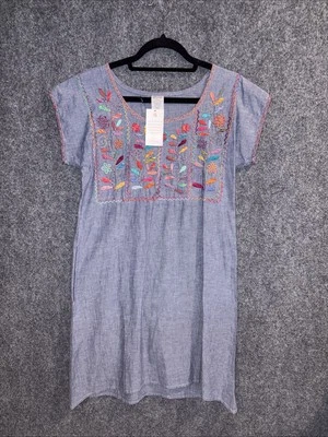 Vestido Estilo Ambrazo Lilia Cambray Bordado Pequeño S Nuevo con Etiquetas Foto 1 de 4