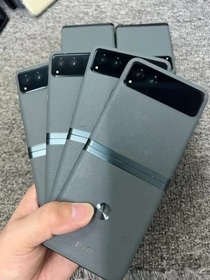 Boxed - Unlocked Motorola Razr 2023 128GB Android 6.9” Flip Smartphone - Image 1 of 4