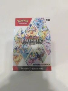 Pokemon TCG: Pacchetto Booster Evoluzioni Prismatiche Scarlatto e Viola - Foto 1 di 5