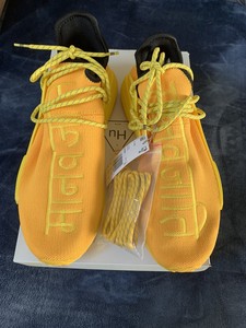 hu race yellow