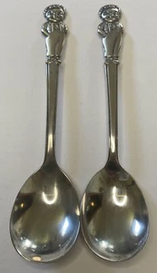 2 Vintage 1960er Jahre Silberteller Campbell's Suppe Kinder Junge Charakter Löffel - Bild 1 von 11