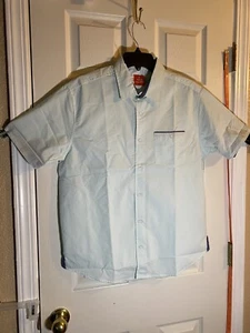 Free Planet Shirt Mens XS Casual Button Up Summer Beach Casual Preppy Outdoors - Picture 1 of 7