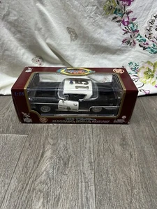 Road Legends 1958 Cadillac EL Dorado Seville Police Chief Diecast Toy Car 1:18 - Picture 1 of 11