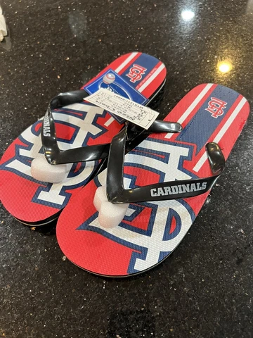 St Louis Cardinal MLB big logo mens flip flops size XL foco Cover