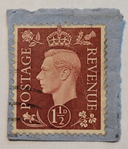 Postage Revenue ~ King George VI ~ Brown 1½D Stamp ~ Posted/Used ~ c.1940's ~ 01 - Picture 1 of 6