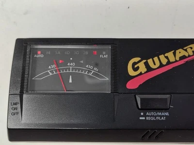 Аналоговый гитарный тюнер KORG модель GT-2 механический измеритель 'около 1994 протестирован - Изображение 1 из 4