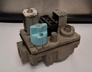 ADC Gas valve  P/N: 128927 887274  128979  Fits ADC330, ADC236, 24V [USED] - Picture 1 of 8