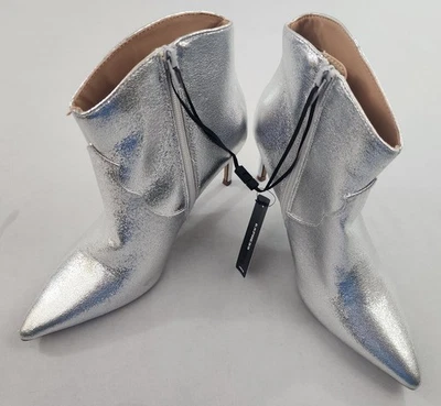 Express Zapatos Tacones Botas Mujer Talla 8 Plata 46450289 Cremallera $78 Damas Foto 1 de 4