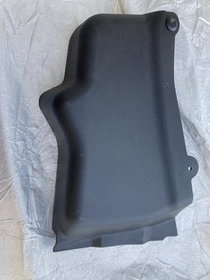 2005-20014 Ford Mustang USED Master Cylinder Cover  USA MADE by CPC - Image 1 of 4
