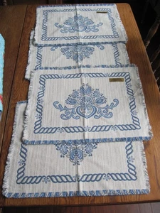Vintage 4er Set Österreichische Tischsets Floral Schnörkelgewebe Wende Neu aus altem Lagerbestand - Bild 1 von 9