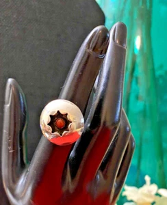 ANILLO DE SOMBRA TALLA 6.5 DE COLECCIÓN NATIVO AMERICANO CORAL Y PLATA ESTERLINA. NAVAJO - Imagen 1 de 9