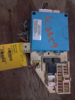 SEBRING   1997 Fuse Box Engine 798150 Foto 1 de 4