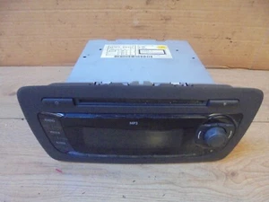 SEAT BLAUPUNKT RADIO STEREO CD PLAYER 6J0035153B - Bild 1 von 4