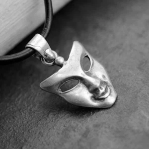 Phantom Masken Anhänger, Metall Anhänger Antik Silber Schmuck Handgefertigt - Picture 1 of 7