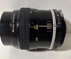 Nikkon Lens Micro - Nikkor 55mm 1:35 f/3.5 Circa 1977 SN# 914043 Tested, good - Picture 1 of 8