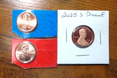 IN STOCK 2025 P D S Lincoln Cent Penny Proof Sealed Mint Cello 3 Coin Set PDS - Image 1 of 2