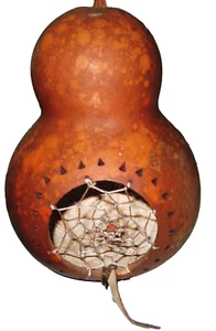 Native American style Decorated Gourd Dream catcher carved and etched 6" x 4" - Foto 1 di 10