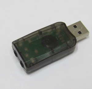 USB auf 3,5mm Mikrofon Kopfhörer Klinke Stereo Headset 3D Soundkarte Audio Adapter PC - Bild 1 von 4