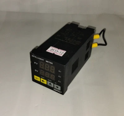 Sommy TC4-M1 E TC4M1E Digital Temperature Controller AC/DC 100-240V - Image 1 of 4