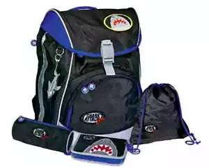 Spiegelburg Schulrucksackset Shark Attack 4 teilig Schulranzen 12478 - Bild 1 von 1