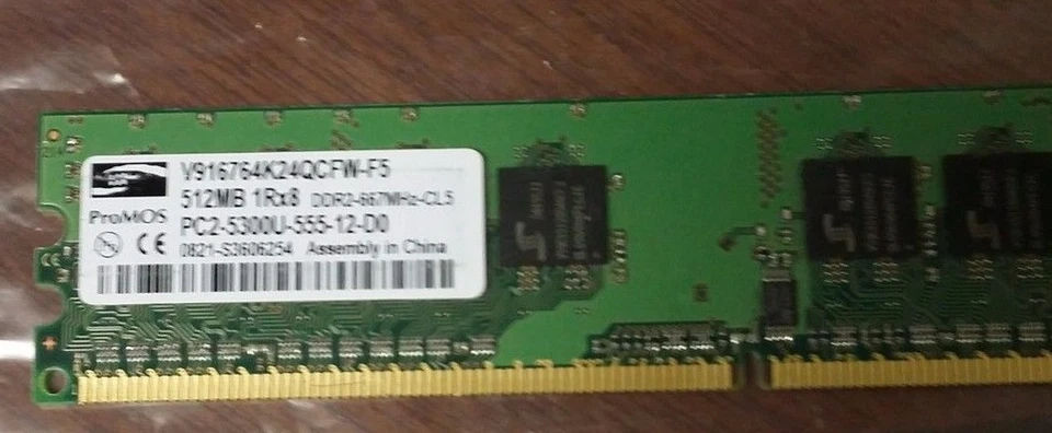  512MB 1RX8 PC2-5300U DDR2-667 64X8 8CHIPS  240PIN NON-ECC  DESKTOP PC RAM  - Image 1 of 1