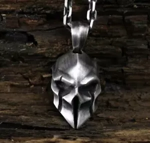 Greek Corinthian Warrior Helmet Spartan Pendant Necklace with curb steel chain - Picture 1 of 3