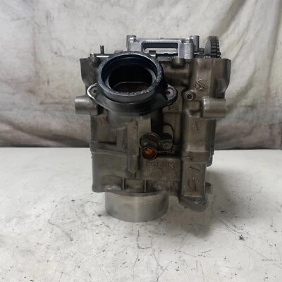 98-02 Suzuki TL1000R cabeça de cilindro dianteiro e jarro de cilindro - Imagem 1 de 4