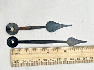 Vintage set of  Spade Clock Hands Oblong Hole. Minute hand 4 3/8". (CM88-9784) - Picture 1 of 2