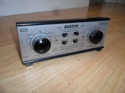 H&M Duette Power Controller for Hornby OO Gauge Model Railway Train Sets - Image 1 of 4