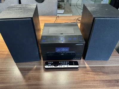 Stereoanlage mit CD- und Radiofunktionen - Bild 1 von 4