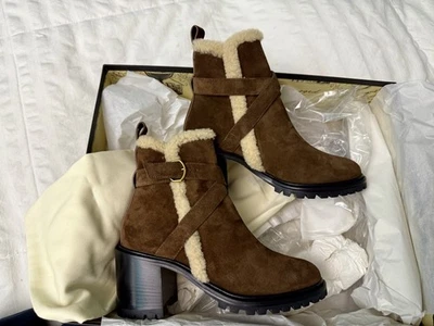 Bota de Combate Banana Republic Mujer Tacón Medio, Gamuza, Chocolate Talla 6 - Nueva Foto 1 de 4