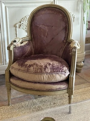 Silla Bergère vintage Luis XVI Foto 1 de 4